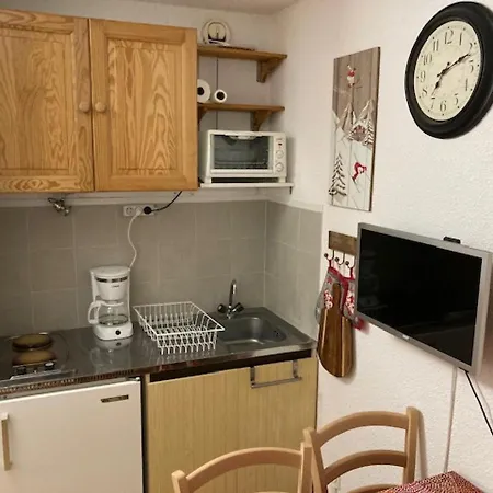 Studio Pra-loup, 1 Pièce, 4 Personnes - Fr-1-165a-110 * Uvernet-Fours